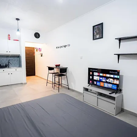 Hubstay - Klea's Downtown Apartament *