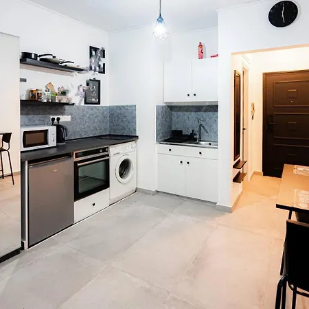Hubstay - Klea's Downtown Larnaca