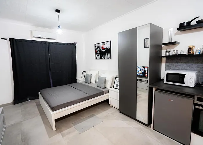 Hubstay - Klea's Downtown Lárnaca